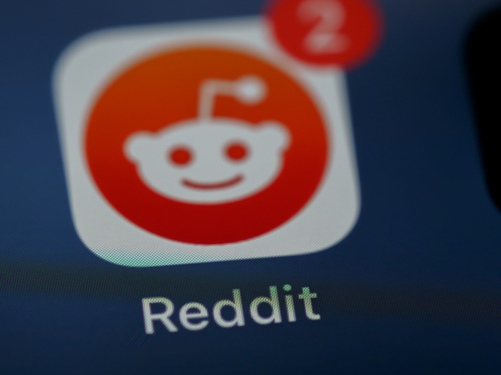The 10-Minute Millionaire: Copy-Paste This Reddit Hustle Before It Gets Patched red and white 8 logo